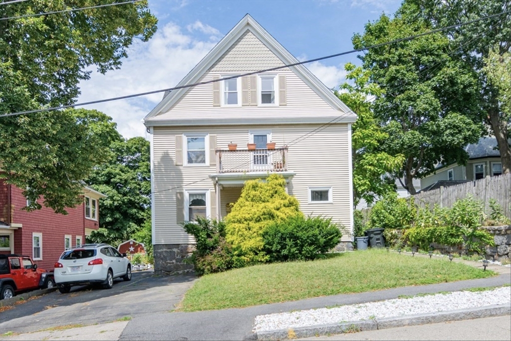 41 Marion Street, Quincy, Massachusetts, 2 Bedrooms Bedrooms, 6 Rooms Rooms,1 BathroomBathrooms,Residential Lease,For Rent,Marion Street,73507408