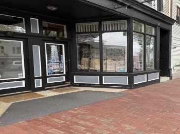 85 Main, Amesbury, Massachusetts, ,Commercial Sale,For Sale,Main,73519323
