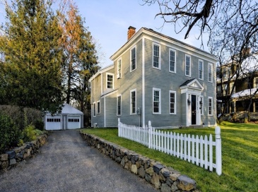 52 Salem St, Andover, Massachusetts, 5 Bedrooms Bedrooms, 11 Rooms Rooms,3 BathroomsBathrooms,Residential,For Sale,Salem St,73474991