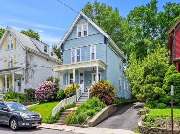 54 Bennett Street, Boston, Massachusetts, 5 Bedrooms Bedrooms, 8 Rooms Rooms,1.5 BathroomsBathrooms,Residential,For Sale,Bennett Street,73529579