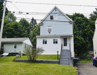 50-52 Balis St, Springfield, Massachusetts, 8 Bedrooms Bedrooms, 13 Rooms Rooms,3 BathroomsBathrooms,Residential Income,For Sale,Balis St,73529379