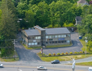 234 W Center St, West Bridgewater, Massachusetts, ,Commercial Lease,For Rent,W Center St,73529406