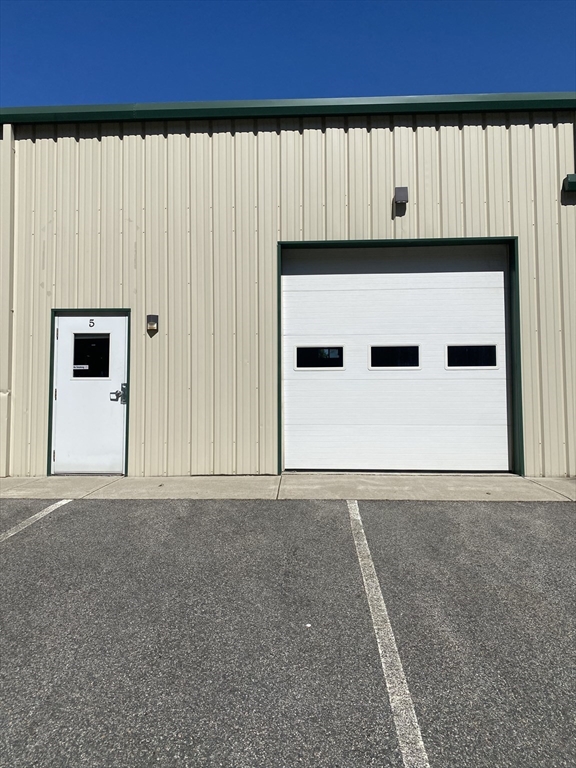 20 Mill Ln, Braintree, Massachusetts, ,Commercial Lease,For Rent,Mill Ln,73529432