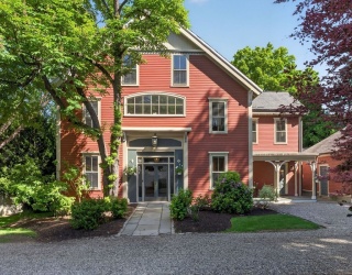47 Longfellow Rd, Wellesley, Massachusetts, 5 Bedrooms Bedrooms, 10 Rooms Rooms,4.5 BathroomsBathrooms,Residential,For Sale,Longfellow Rd,73529708