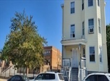 48 Friend Street, Lynn, Massachusetts, 3 Bedrooms Bedrooms, 6 Rooms Rooms,1 BathroomBathrooms,Residential Lease,For Rent,Friend Street,73529797