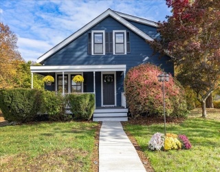 39 Trask Street, Beverly, Massachusetts, 2 Bedrooms Bedrooms, 4 Rooms Rooms,1 BathroomBathrooms,Residential Lease,For Rent,Trask Street,73529802