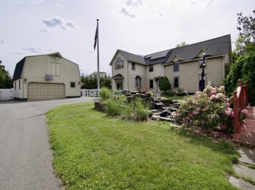 597 Chapin St, Ludlow, Massachusetts, 4 Bedrooms Bedrooms, 11 Rooms Rooms,2.5 BathroomsBathrooms,Residential,For Sale,Chapin St,73530114
