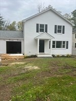 7 Lakeshore Dr, Georgetown, Massachusetts, 3 Bedrooms Bedrooms, 6 Rooms Rooms,2.5 BathroomsBathrooms,Residential,For Sale,Lakeshore Dr,73529928