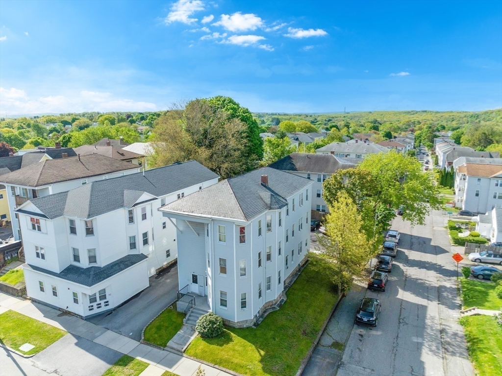 86-92 Hamilton St, Worcester, Massachusetts, 23 Bedrooms Bedrooms, 48 Rooms Rooms,12 BathroomsBathrooms,Residential Income,For Sale,Hamilton St,73529940