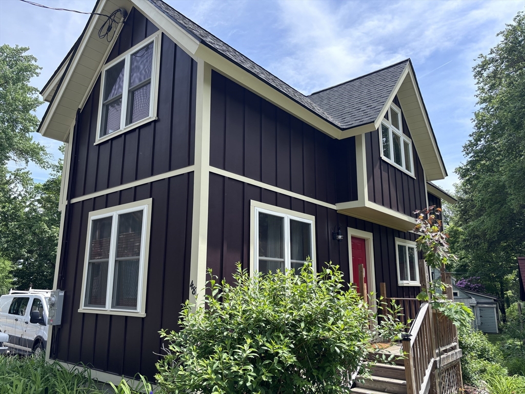 48 Laurel Park, Northampton, Massachusetts, 2 Bedrooms Bedrooms, 4 Rooms Rooms,1.5 BathroomsBathrooms,Residential,For Sale,Laurel Park,73529792