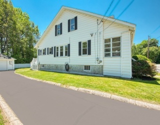 54 Verne Street, Brockton, Massachusetts, 5 Bedrooms Bedrooms, 9 Rooms Rooms,2 BathroomsBathrooms,Residential,For Sale,Verne Street,73529758