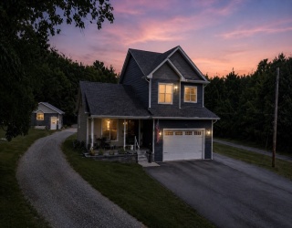75 Kendall St, Granby, Massachusetts, 3 Bedrooms Bedrooms, 7 Rooms Rooms,3 BathroomsBathrooms,Residential,For Sale,Kendall St,73529345