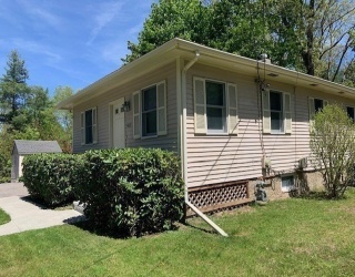 1468 Washington Street, Walpole, Massachusetts, 2 Bedrooms Bedrooms, 5 Rooms Rooms,1 BathroomBathrooms,Residential,For Sale,Washington Street,73529649