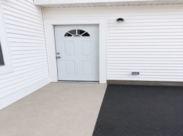 7 Cape Road, Mendon, Massachusetts, 2 Bedrooms Bedrooms, 4 Rooms Rooms,1 BathroomBathrooms,Residential Lease,For Rent,Cape Road,73530015