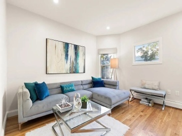 101 Brent St, Boston, Massachusetts, 3 Bedrooms Bedrooms, 5 Rooms Rooms,1 BathroomBathrooms,Residential Lease,For Rent,Brent St,73530021