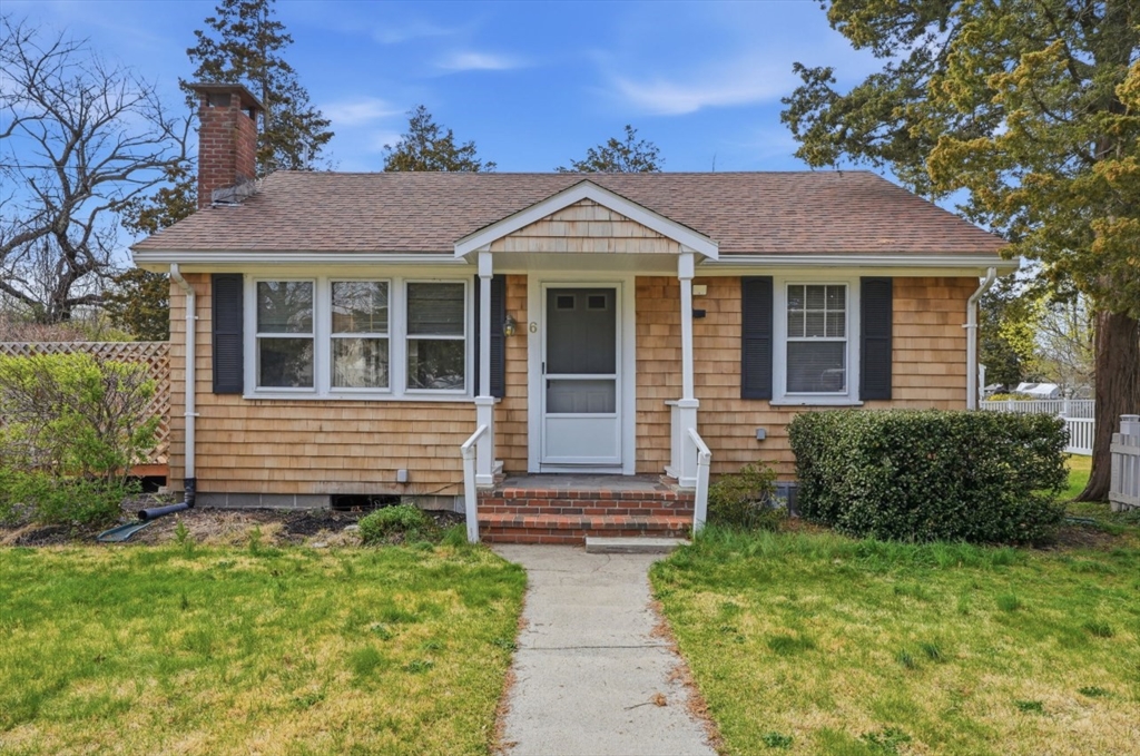 6 Shipyard Rd, Marshfield, Massachusetts, 2 Bedrooms Bedrooms, 4 Rooms Rooms,1 BathroomBathrooms,Residential,For Sale,Shipyard Rd,73529377