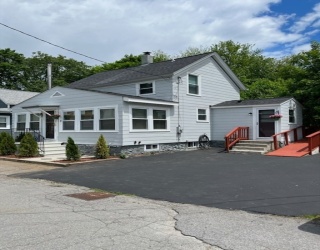 10 Crump St, Hudson, Massachusetts, 2 Bedrooms Bedrooms, 5 Rooms Rooms,1.5 BathroomsBathrooms,Residential,For Sale,Crump St,73529409