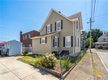 574 Central Ave, Pawtucket, Rhode Island, 4 Bedrooms Bedrooms, 7 Rooms Rooms,2 BathroomsBathrooms,Residential,For Sale,Central Ave,73529427