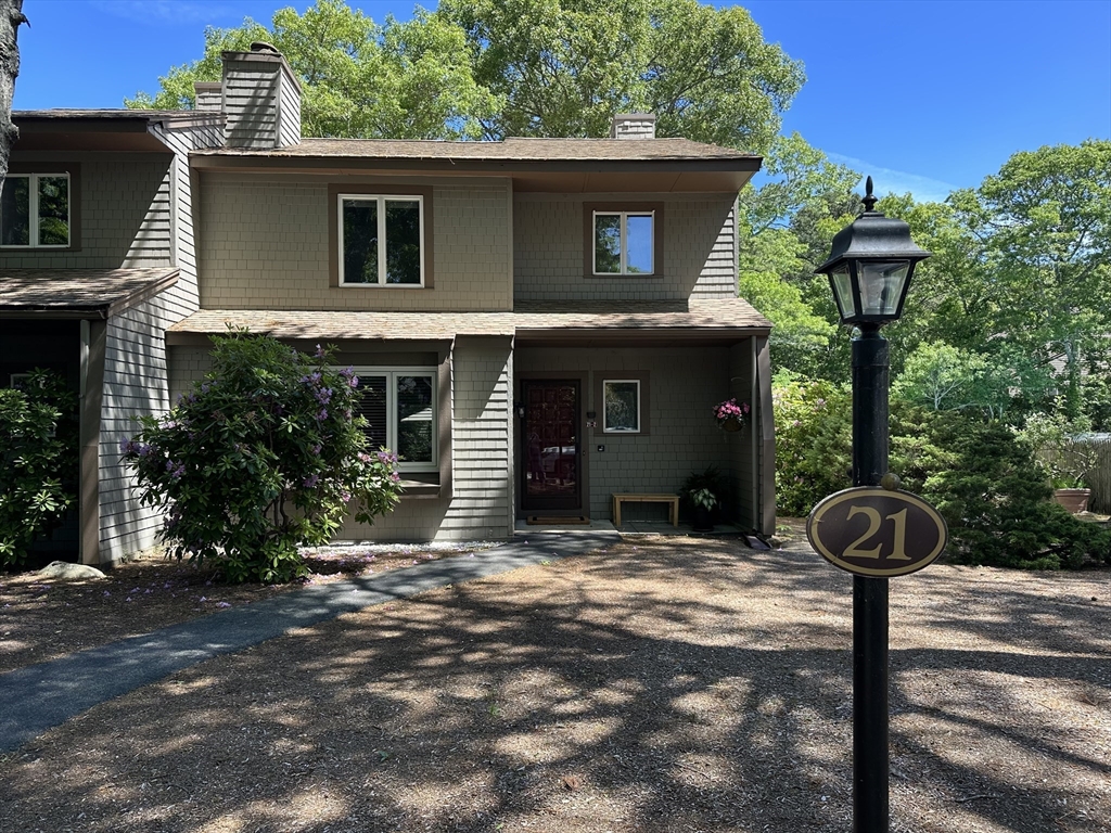 59 Route 6a, Dennis, Massachusetts, 3 Bedrooms Bedrooms, 5 Rooms Rooms,1.5 BathroomsBathrooms,Residential,For Sale,Route 6a,73530059
