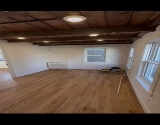 7R Washington Street, Gloucester, Massachusetts, 3 Bedrooms Bedrooms, 5 Rooms Rooms,1 BathroomBathrooms,Residential Lease,For Rent,Washington Street,73530069