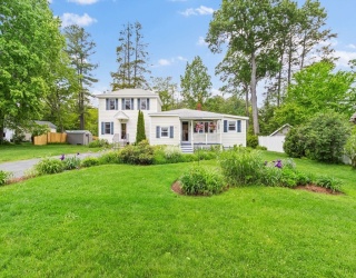 58 Sachem St, Billerica, Massachusetts, 4 Bedrooms Bedrooms, 12 Rooms Rooms,3 BathroomsBathrooms,Residential,For Sale,Sachem St,73530072