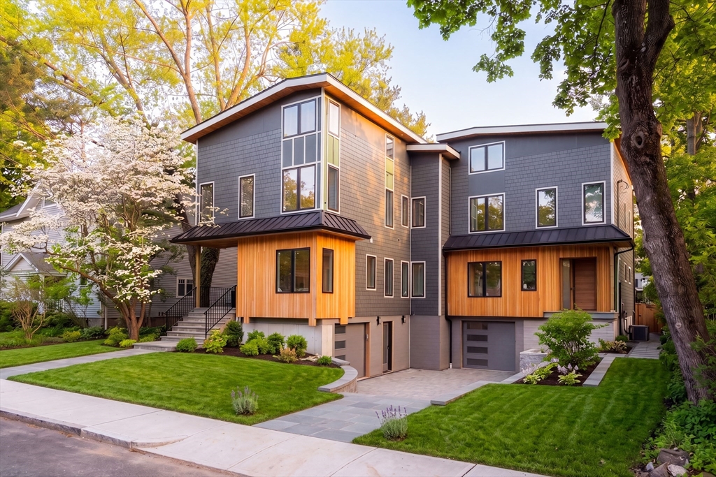 19-21 Maple Park, Newton, Massachusetts, 5 Bedrooms Bedrooms, 12 Rooms Rooms,4.5 BathroomsBathrooms,Residential,For Sale,Maple Park,73530074