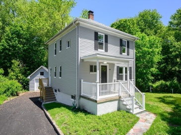 30 Grant St, West Bridgewater, Massachusetts, 3 Bedrooms Bedrooms, 6 Rooms Rooms,1.5 BathroomsBathrooms,Residential,For Sale,Grant St,73529360