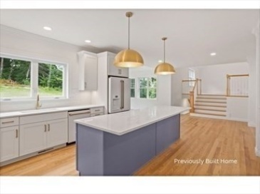17 Forrest, Westford, Massachusetts, 4 Bedrooms Bedrooms, 12 Rooms Rooms,3 BathroomsBathrooms,Residential,For Sale,Forrest,73530032