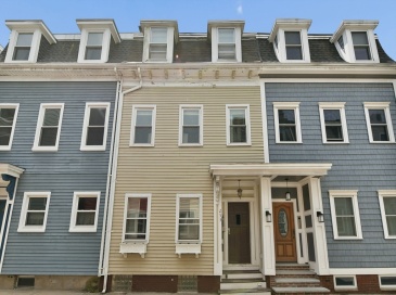 253 Gold St, Boston, Massachusetts, 1 Bedroom Bedrooms, 3 Rooms Rooms,1 BathroomBathrooms,Residential,For Sale,Gold St,73530141