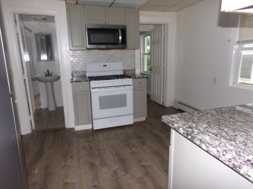 716 Lawrence St., Lowell, Massachusetts, 7 Bedrooms Bedrooms, 11 Rooms Rooms,2 BathroomsBathrooms,Residential Income,For Sale,Lawrence St.,73530166