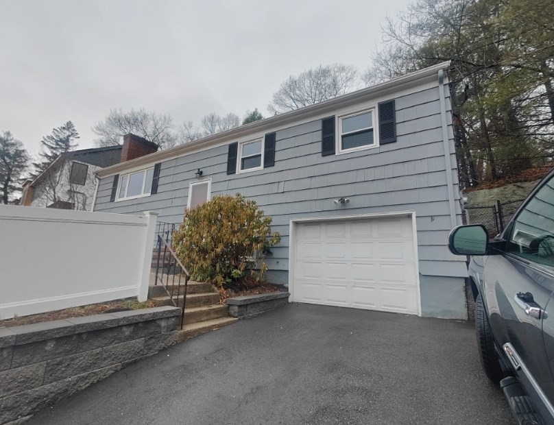 619 Boylston, Newton, Massachusetts, 3 Bedrooms Bedrooms, 7 Rooms Rooms,2 BathroomsBathrooms,Residential Lease,For Rent,Boylston,73530228