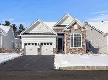30 Tamarack Way, Tyngsborough, Massachusetts, 2 Bedrooms Bedrooms, 6 Rooms Rooms,2 BathroomsBathrooms,Residential,For Sale,Tamarack Way,73477370