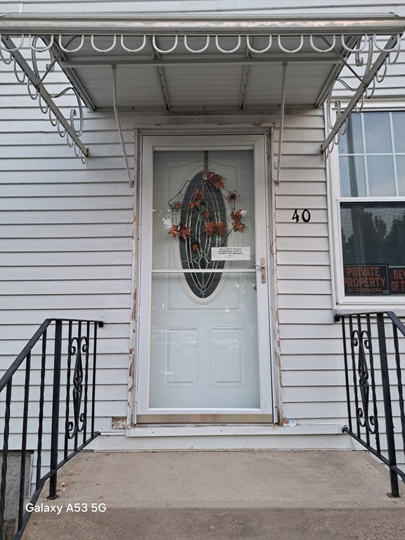 40 Ames St, Worcester, Massachusetts, 2 Bedrooms Bedrooms, 5 Rooms Rooms,1 BathroomBathrooms,Residential Lease,For Rent,Ames St,73495339