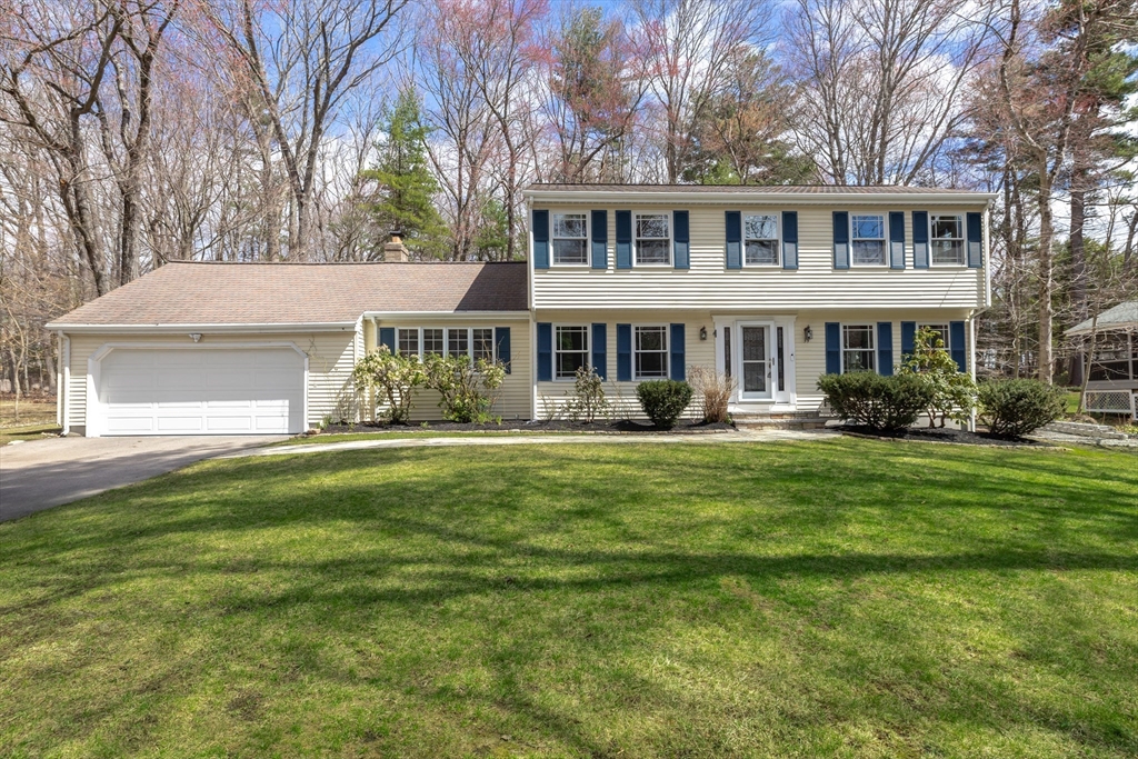 39 Jodie Rd, Framingham, Massachusetts, 4 Bedrooms Bedrooms, 9 Rooms Rooms,2.5 BathroomsBathrooms,Residential,For Sale,Jodie Rd,73498111