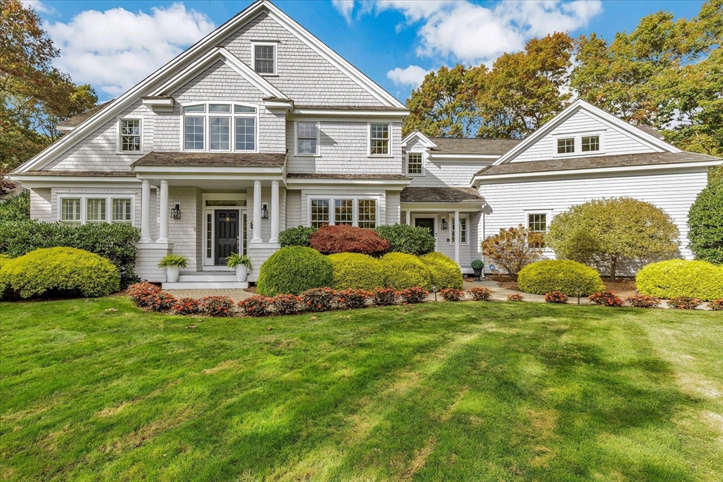 11 Teal Circle, Mashpee, Massachusetts, 5 Bedrooms Bedrooms, 9 Rooms Rooms,6 BathroomsBathrooms,Residential,For Sale,Teal Circle,73450039