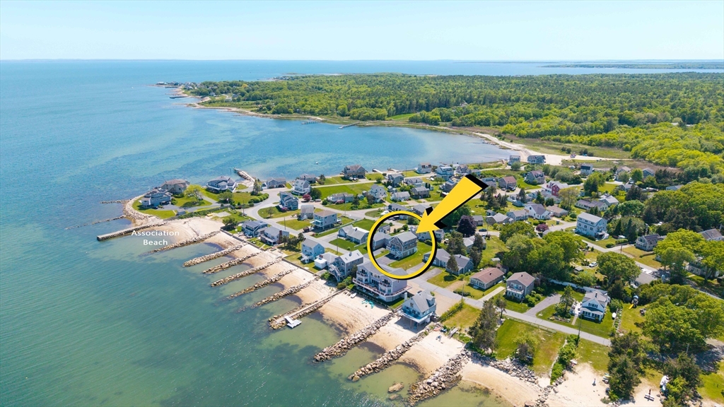 35 Shore Dr, Mattapoisett, Massachusetts, 3 Bedrooms Bedrooms, 6 Rooms Rooms,2.5 BathroomsBathrooms,Residential,For Sale,Shore Dr,73530267