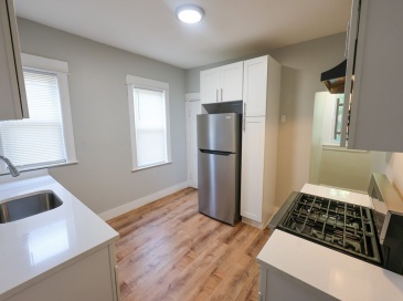 4 Navillus Terrace, Boston, Massachusetts, 3 Bedrooms Bedrooms, 5 Rooms Rooms,1 BathroomBathrooms,Residential Lease,For Rent,Navillus Terrace,73530327