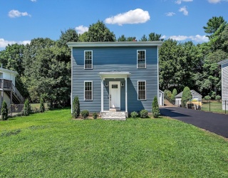 87 School Street., Hanover, Massachusetts, 4 Bedrooms Bedrooms, 8 Rooms Rooms,2 BathroomsBathrooms,Residential,For Sale,School Street.,73530392