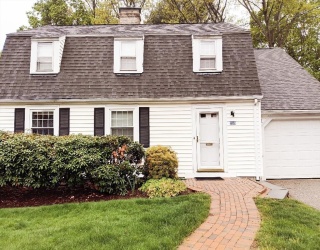 133 Winslow Road, Newton, Massachusetts, 3 Bedrooms Bedrooms, 7 Rooms Rooms,3 BathroomsBathrooms,Residential Lease,For Rent,Winslow Road,73530394