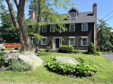 1B Greystone Lane, Rockport, Massachusetts, 3 Bedrooms Bedrooms, 7 Rooms Rooms,3 BathroomsBathrooms,Residential,For Sale,Greystone Lane,73530412