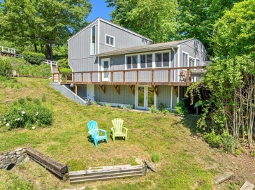 303 Lakeshore Dr, Marlborough, Massachusetts, 3 Bedrooms Bedrooms, 6 Rooms Rooms,2 BathroomsBathrooms,Residential,For Sale,Lakeshore Dr,73530411