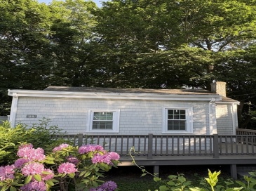 25 Gilford Road, Hingham, Massachusetts, 2 Bedrooms Bedrooms, 4 Rooms Rooms,1 BathroomBathrooms,Residential,For Sale,Gilford Road,73530536