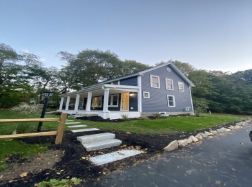 685 Moraine St, Marshfield, Massachusetts, 4 Bedrooms Bedrooms, 8 Rooms Rooms,2 BathroomsBathrooms,Residential Income,For Sale,Moraine St,73530580