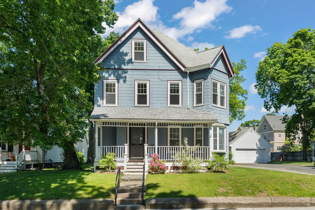555 Washington Street, Dedham, Massachusetts, 5 Bedrooms Bedrooms, 7 Rooms Rooms,1.5 BathroomsBathrooms,Residential,For Sale,Washington Street,73530584