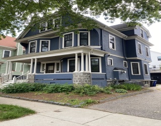 77 Highland Road, Somerville, Massachusetts, 4 Bedrooms Bedrooms, 9 Rooms Rooms,3.5 BathroomsBathrooms,Residential Lease,For Rent,Highland Road,73530592