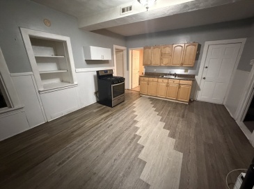 22 Intervale, Brockton, Massachusetts, 2 Bedrooms Bedrooms, 5 Rooms Rooms,1 BathroomBathrooms,Residential Lease,For Rent,Intervale,73530599