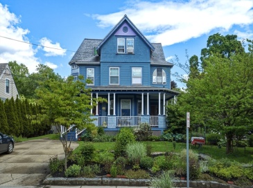 45-47 Barnard Ave, Watertown, Massachusetts, 7 Bedrooms Bedrooms, 14 Rooms Rooms,3 BathroomsBathrooms,Residential Income,For Sale,Barnard Ave,73530481