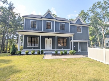 786 Main St, Hudson, Massachusetts, 5 Bedrooms Bedrooms, 10 Rooms Rooms,5.5 BathroomsBathrooms,Residential,For Sale,Main St,73530553