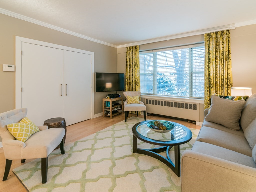 145 Pinckney, Boston, Massachusetts, 1 Bedroom Bedrooms, 2 Rooms Rooms,1 BathroomBathrooms,Residential Lease,For Rent,Pinckney,73521197