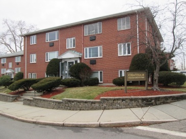 194 Lexington Street, Watertown, Massachusetts, 2 Bedrooms Bedrooms, 4 Rooms Rooms,1 BathroomBathrooms,Residential,For Sale,Lexington Street,73467282